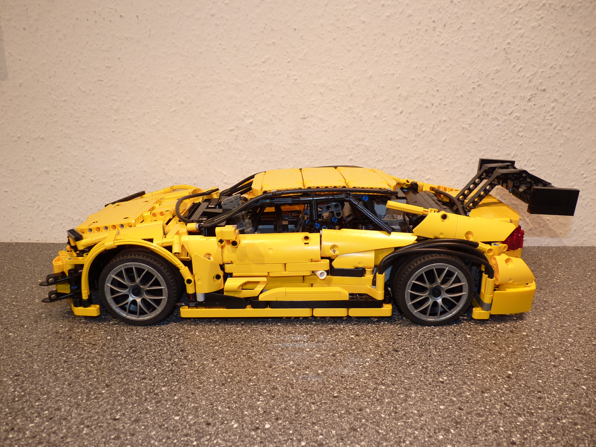 peters-lego.com - BMW M4 DTM